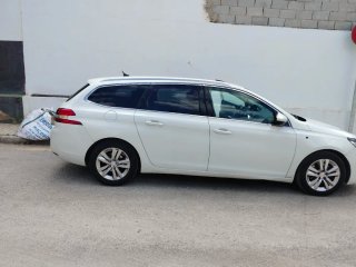 Peugeot 308 2016