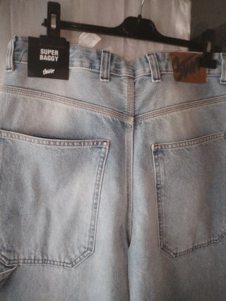 Vaqueros anchos hombre baggy,nuevos con etiqueta