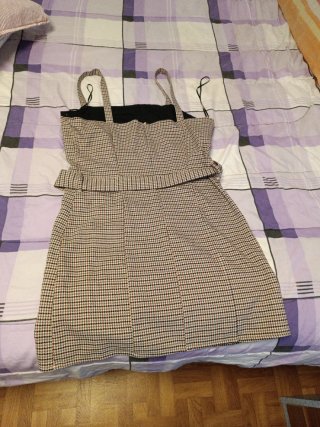 Vestido estampado cuadros beige y marrón