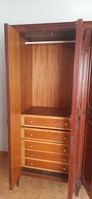 Armario antiguo 6 puertas madera