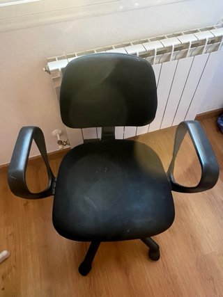 Silla de escritorio negra