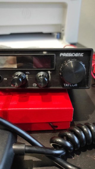 Emisora Radioaficionado CB President Taylor