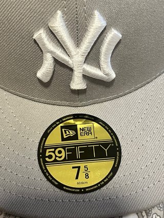 Gorra New Era Yankees World Series Gris