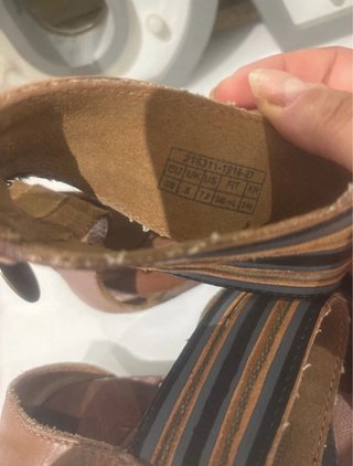 Sandali Levi's in pelle marroni