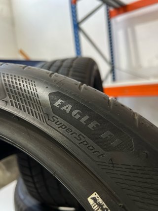 2 Neumáticos Goodyear 295/35ZR20