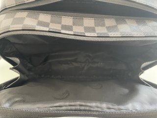 Pochette Sprayground Checkerboard Shark