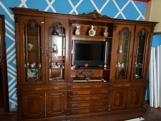 Mueble de salón antiguo madera y cristal
