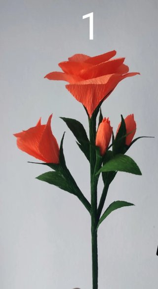 Ramo de flores de papel hechas a mano