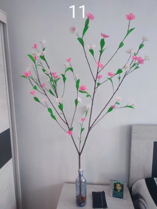 Ramo de flores de papel hechas a mano