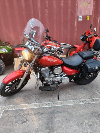 Daelim Daystar 125cc Cruiser Roja