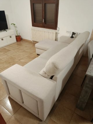 Sofá modular de tres puestos Beige