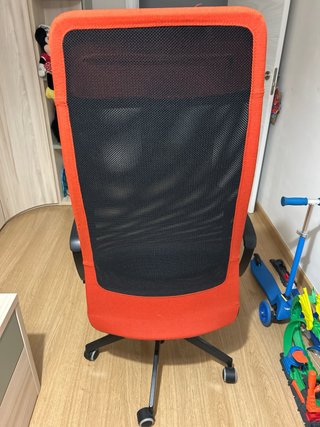 Silla de escritorio IKEA MARKUS naranja