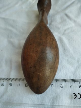 Cuchara de pastor de madera. Arte pastoril