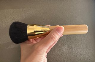 Pincel Tarte Dourado e Preto