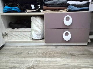 Habitación juvenil  Urge vender por mudanza.