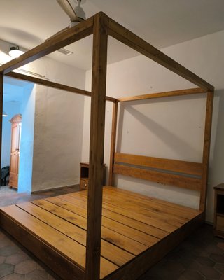 Cama Balinesa Artesanal Madera Maciza