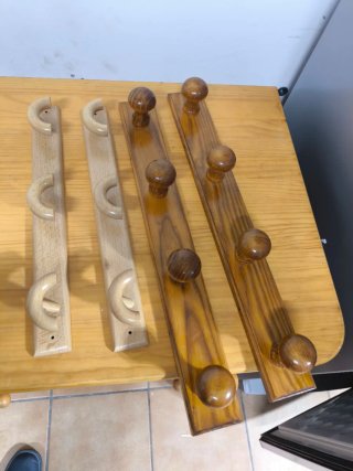 Percheros de madera para puerta