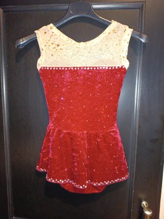 Body da competizione rosso con strass