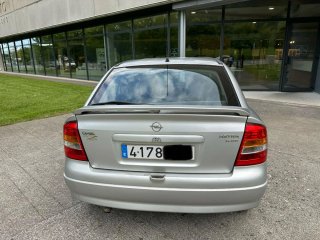 Opel Astra 2002
