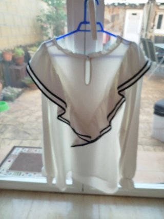 Camisa blanca mujer volantes