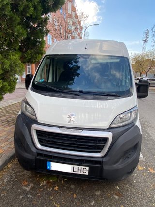 Peugeot Boxer 2020 L2H2 Unico dueño