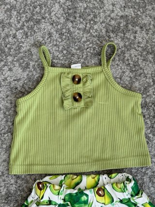 Conjunto niña verde