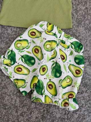 Conjunto niña verde