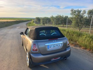 MINI Cabrio 2012