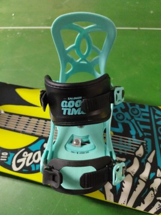 Tavola da snowboard 110cm con attacchi