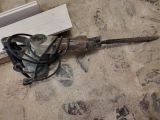 Martello demolitore Makita HM1200