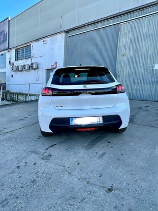 Peugeot 208 2022