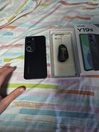 Vivo y19s