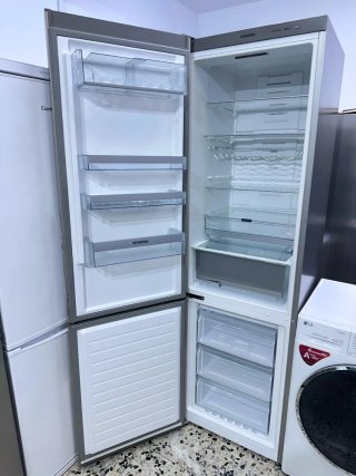 Lavadora LG y Nevera Siemens con Grantia y Envio