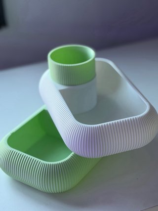 Organizador de maquilhagem verde e branco