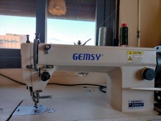 Máquina de coser