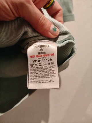 Camiseta Superdry Canalé Verde Talla 38.