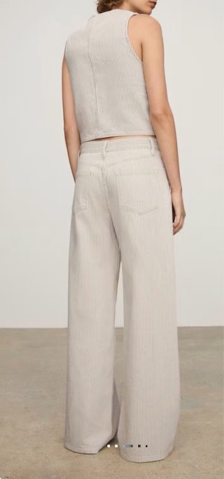 Pantalones anchos rayas Mango beige