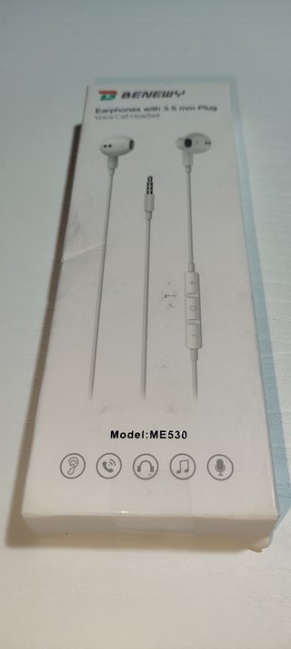 Auriculares BENNEW con micrófono 3.5mm