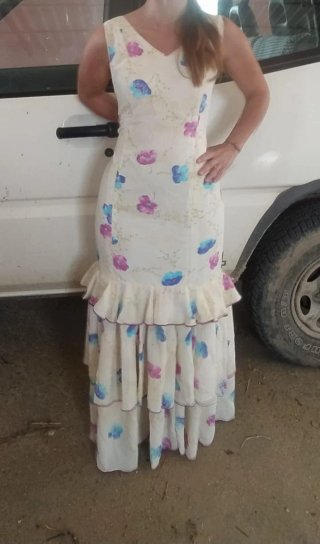 Traje de flamenca varias talla y modelo pregúntame