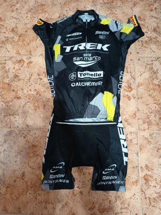 Equipación Ciclismo Maillot y Culote