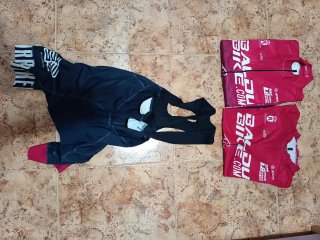 Equipación Ciclismo Maillot y Culote