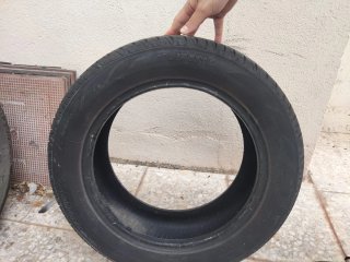 Neumático 195/55R15