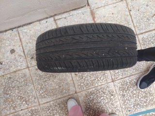Neumático 195/55R15