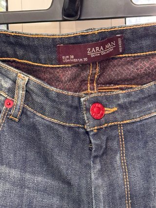 Jeans Zara Man slim fit azul oscuro talla 38 W30