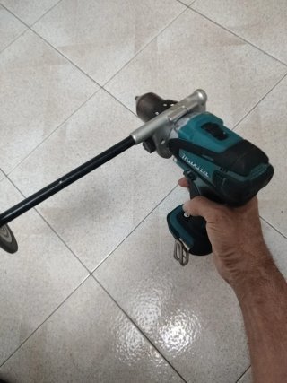 Taladro Percutor Makita DHP 458 a Batería