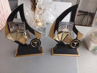 Trofeos de Póker y Naipes
