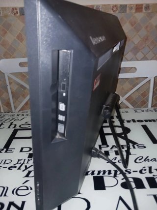 Ordenador Lenovo All in One Negro