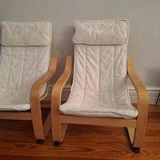 Sillón infantil Poäng Ikea. Uno 8 € y los dos 14€