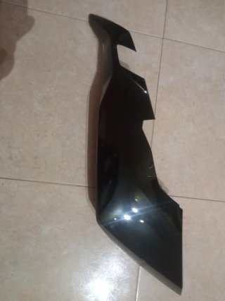 Tapa lateral BMW S 1000 XR