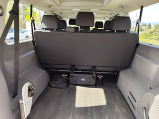 Volkswagen Caravelle 2023
